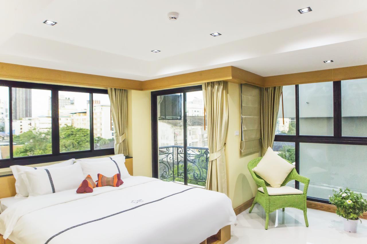Sillemon Garden Hotel Bangkok Exterior photo